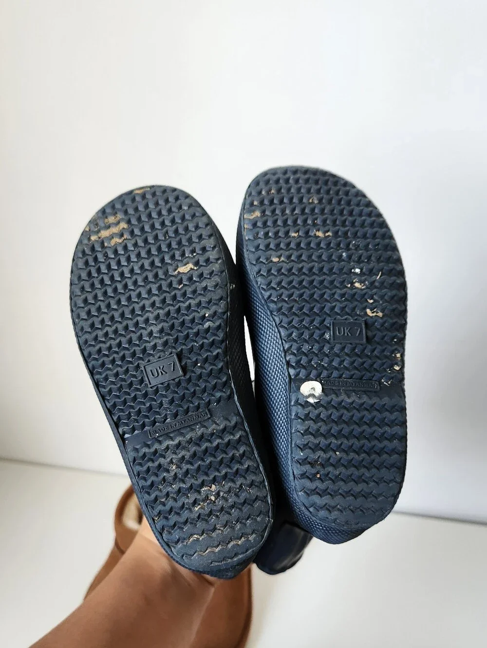KIDS SHOES A LOT